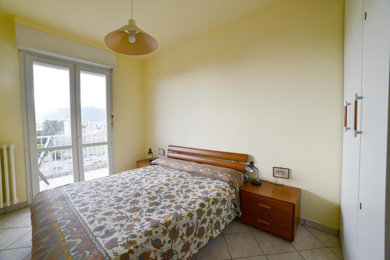 Residence Laura Bordighera Buitenkant foto