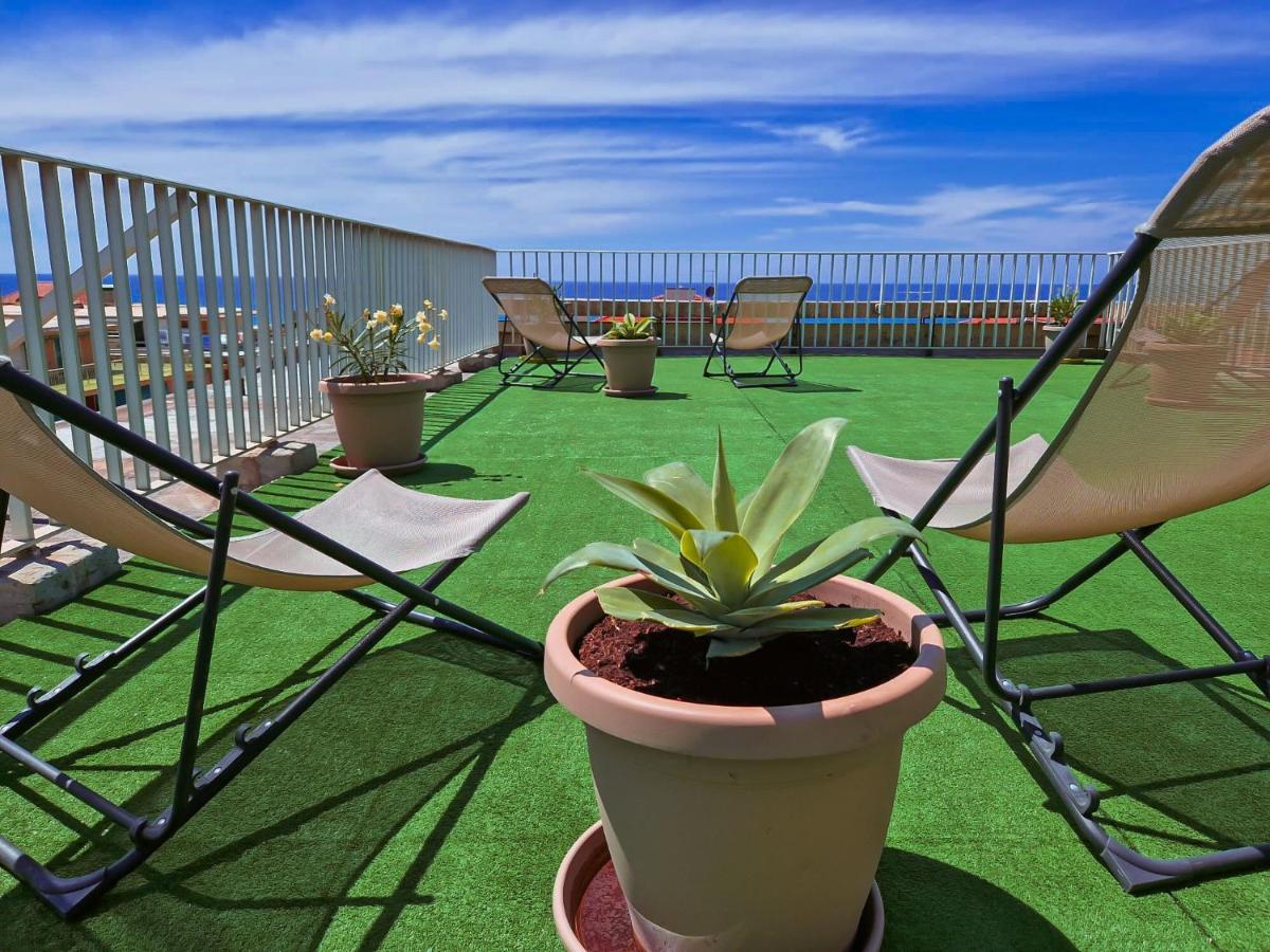 Residence Laura Bordighera Buitenkant foto